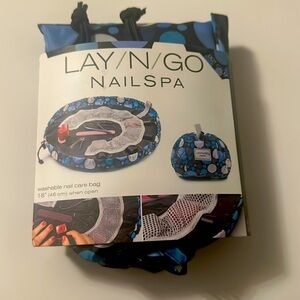 18” LAY/N/GO cosmo cosmetic bag